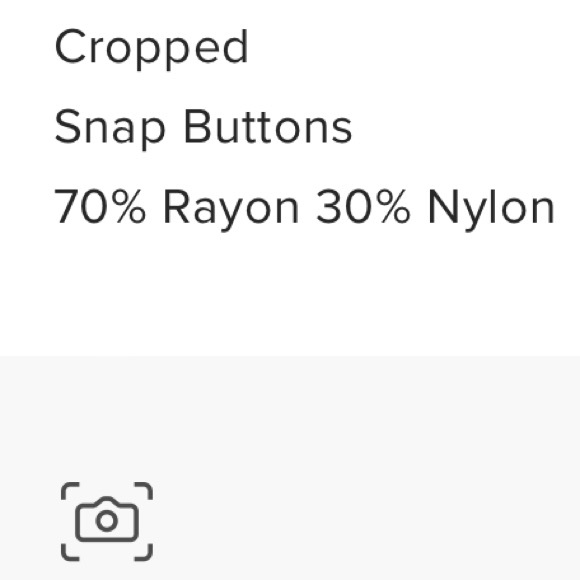 Fashion Nova “Friends forever” cropped top - Picture 8 of 8